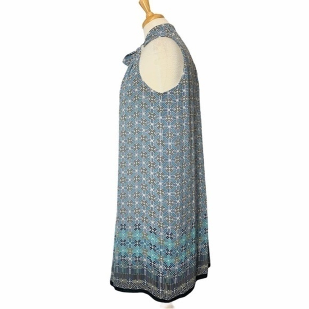 𝅺MAX STUDIO Tie Neck Shift Dress - Large - Picture 4 of 7